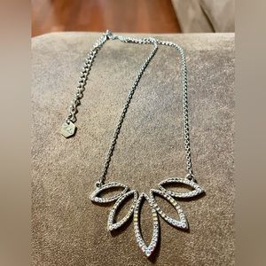 Aurore Boreale crystal necklace.